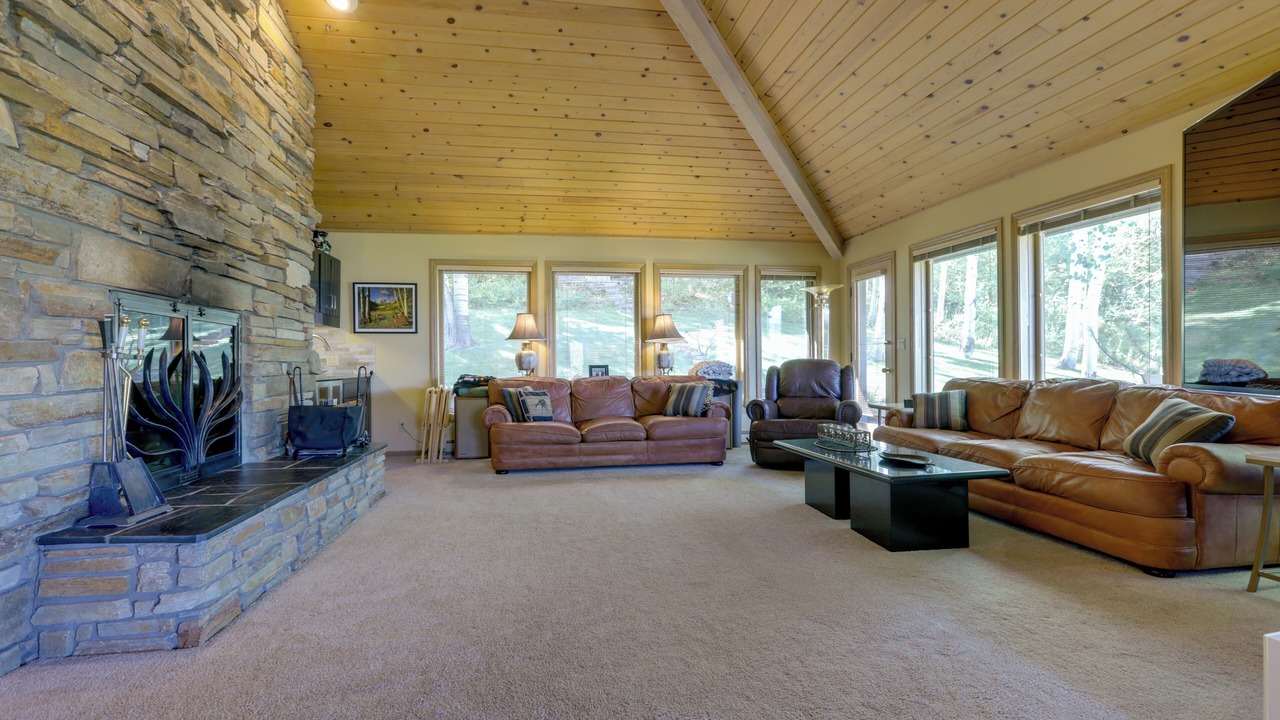 Photo of Livingroom in Eagle-Vail