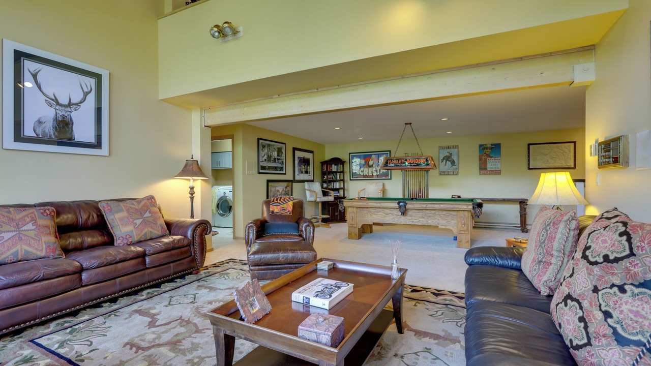 Photo of Livingroom in Eagle-Vail