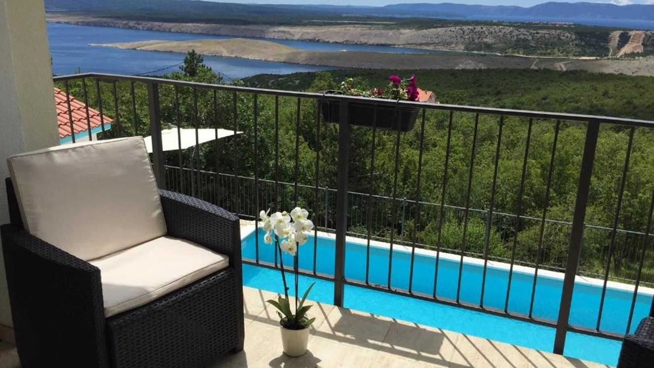 Photo of Outdoor in Smrika