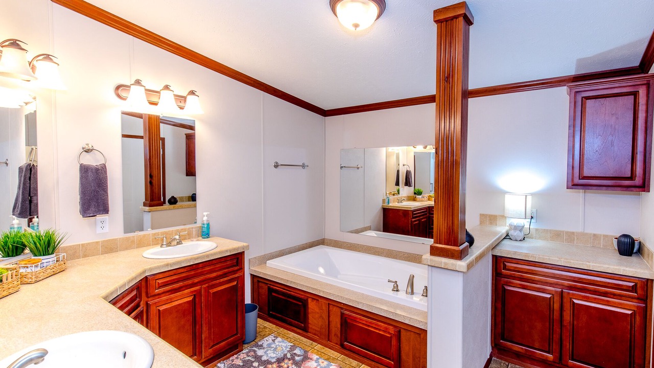 Photo of Bathroom in Graford