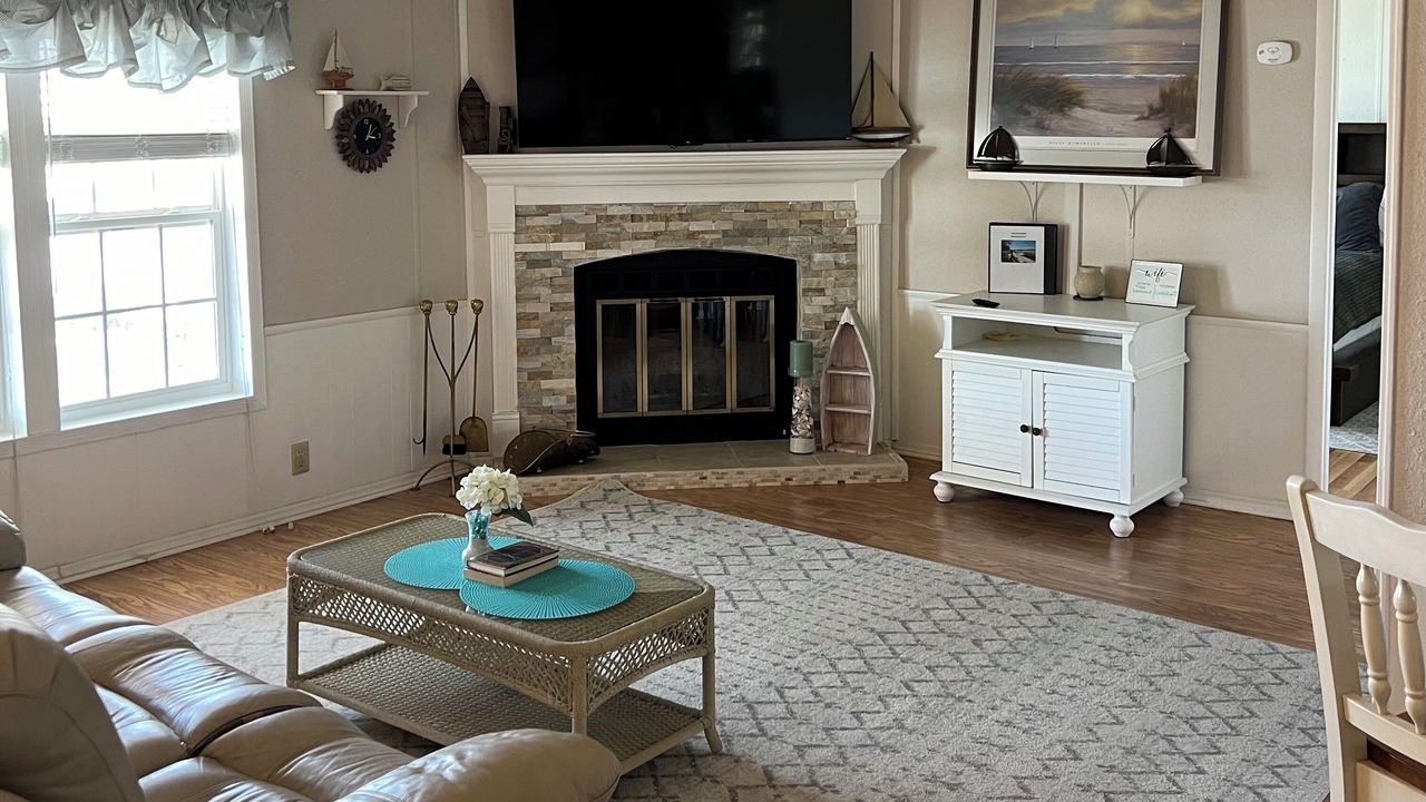 Photo of Livingroom in Granbury