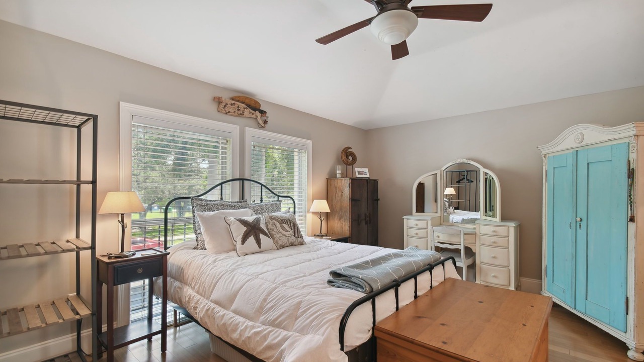 Photo of Bedroom in Davis Islands
