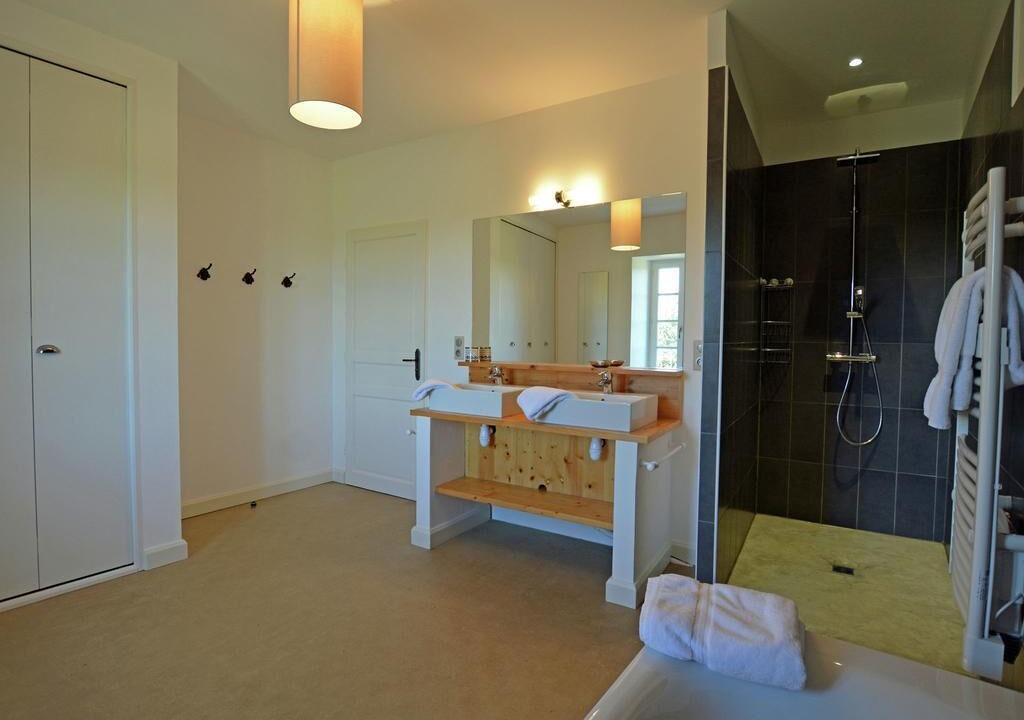 Photo of Bathroom in Bizanet
