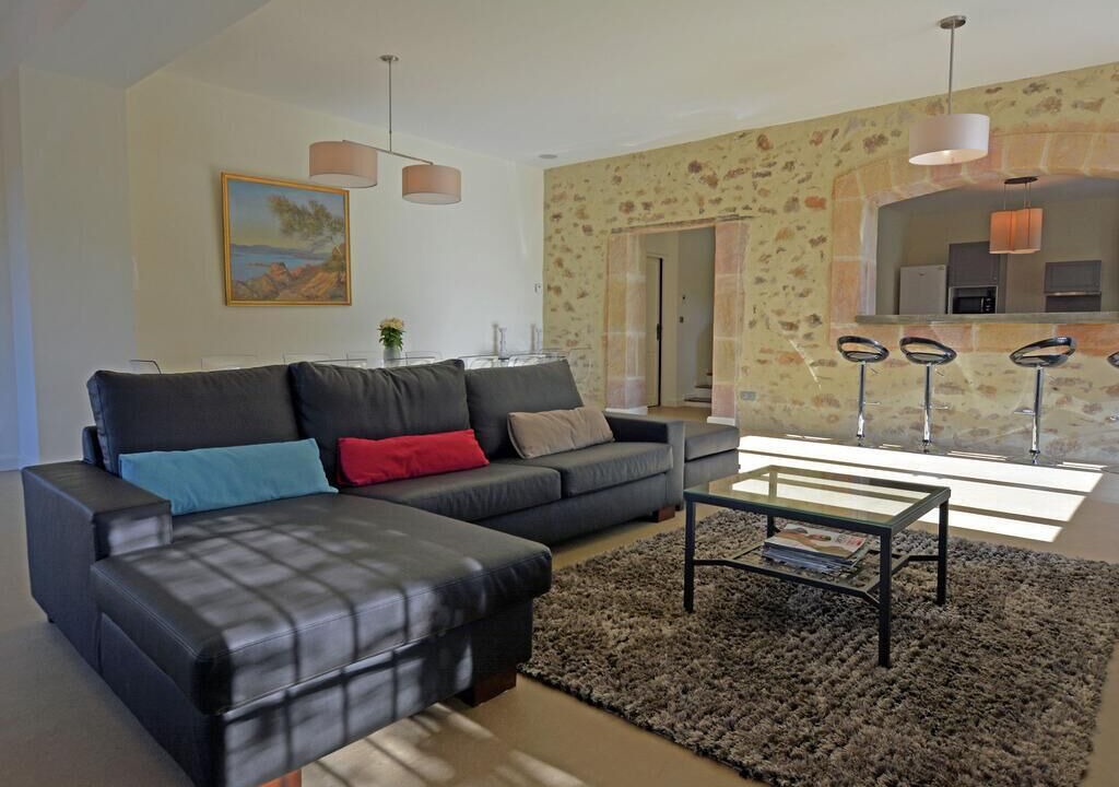 Photo of Livingroom in Bizanet
