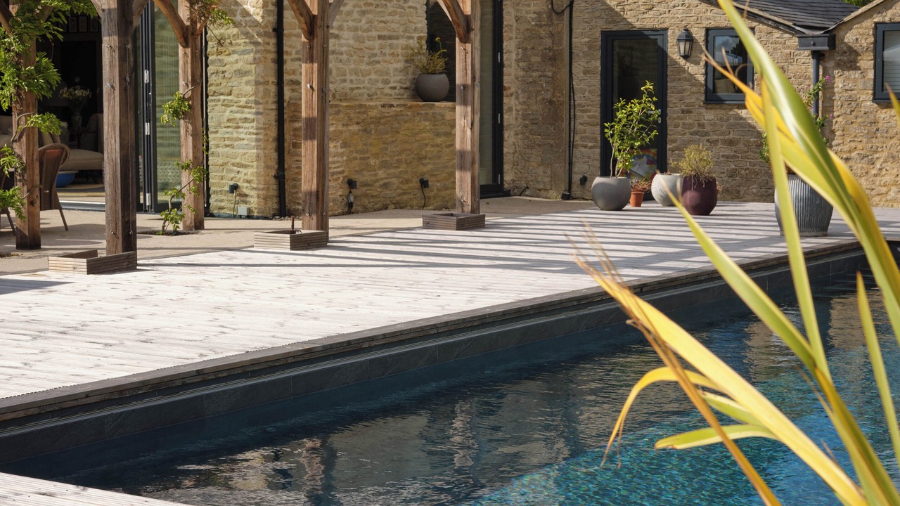 Photo of Patio Balcony in Lechlade