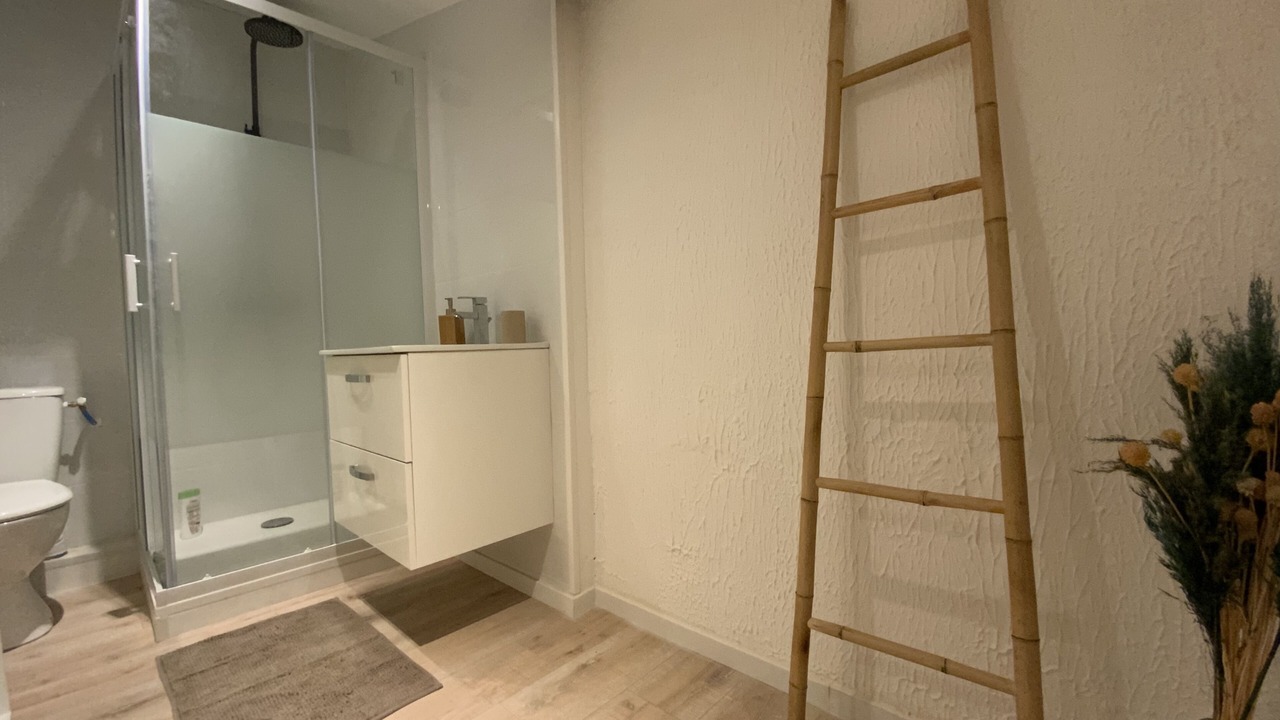 Photo of Bathroom in Bas-Vernet