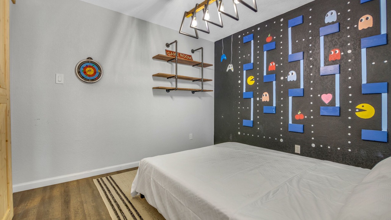 Photo of Bedroom in Clodine