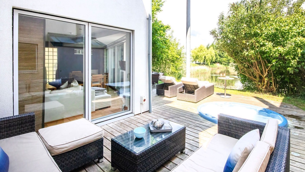 Photo of Patio Balcony in Cirencester