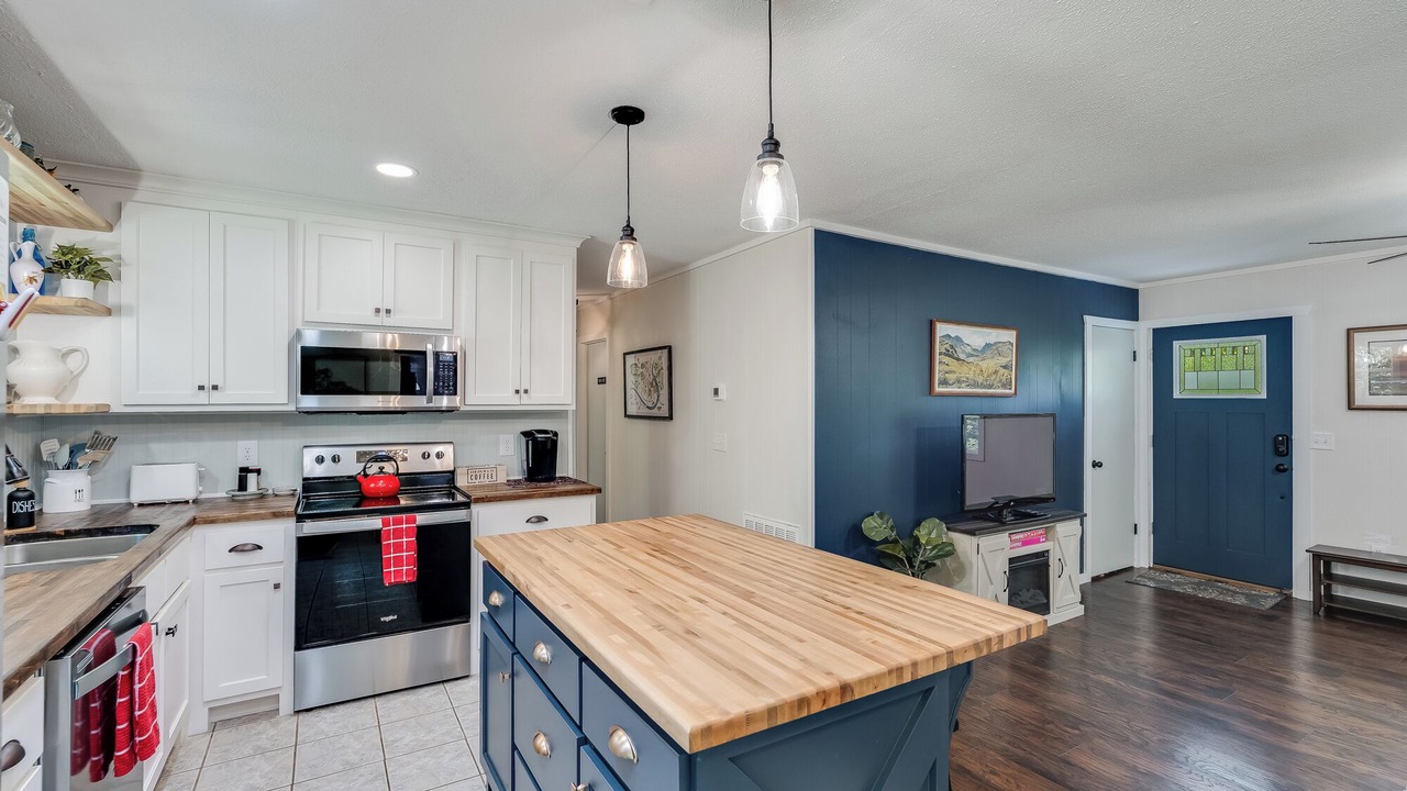 Photo of Kitchen in Upper Peachtree
