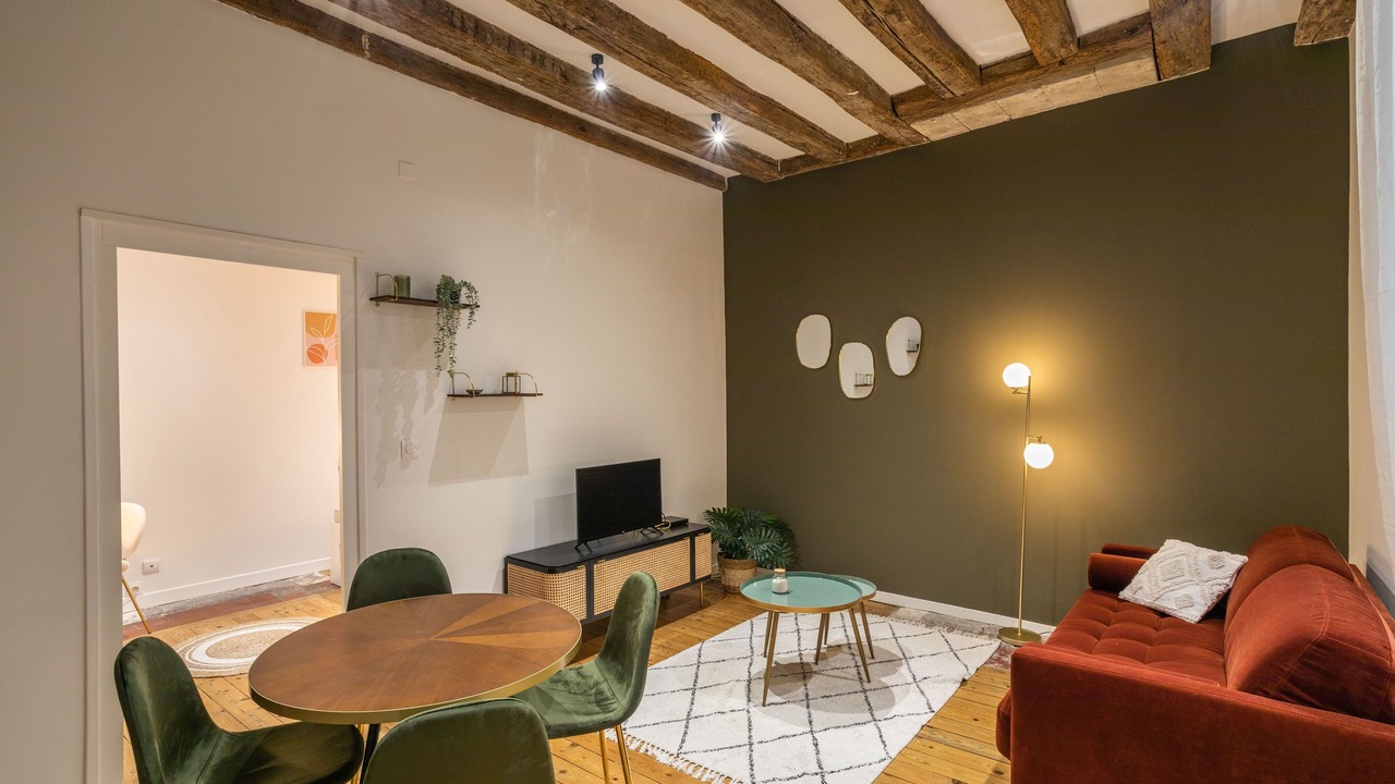 Photo of Others in Dobree-Bon Port