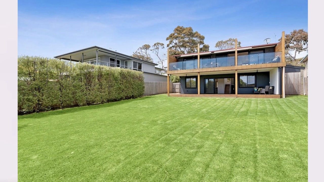 Photo of Others in McCrae