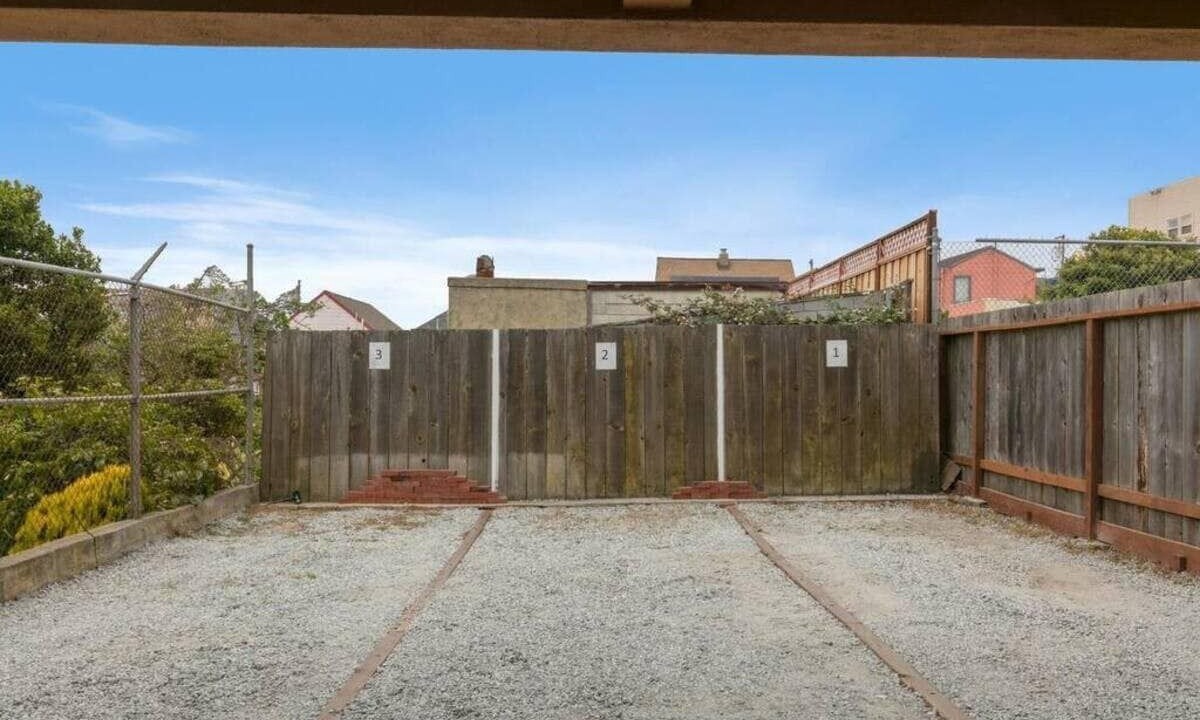 Photo of Outdoor in Daly City