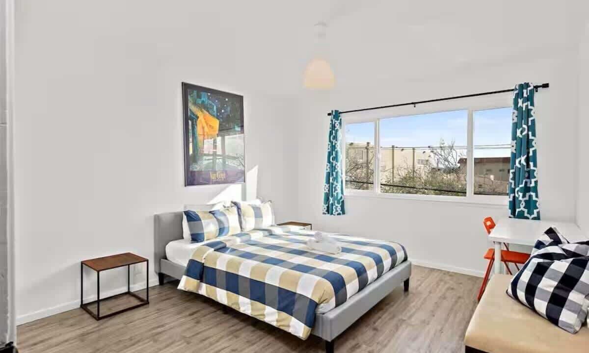Photo of Bedroom in Daly City