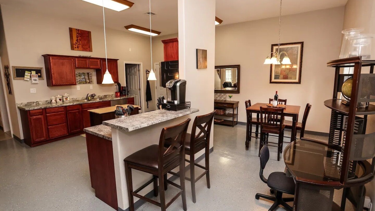 Photo of Others in Lincoln