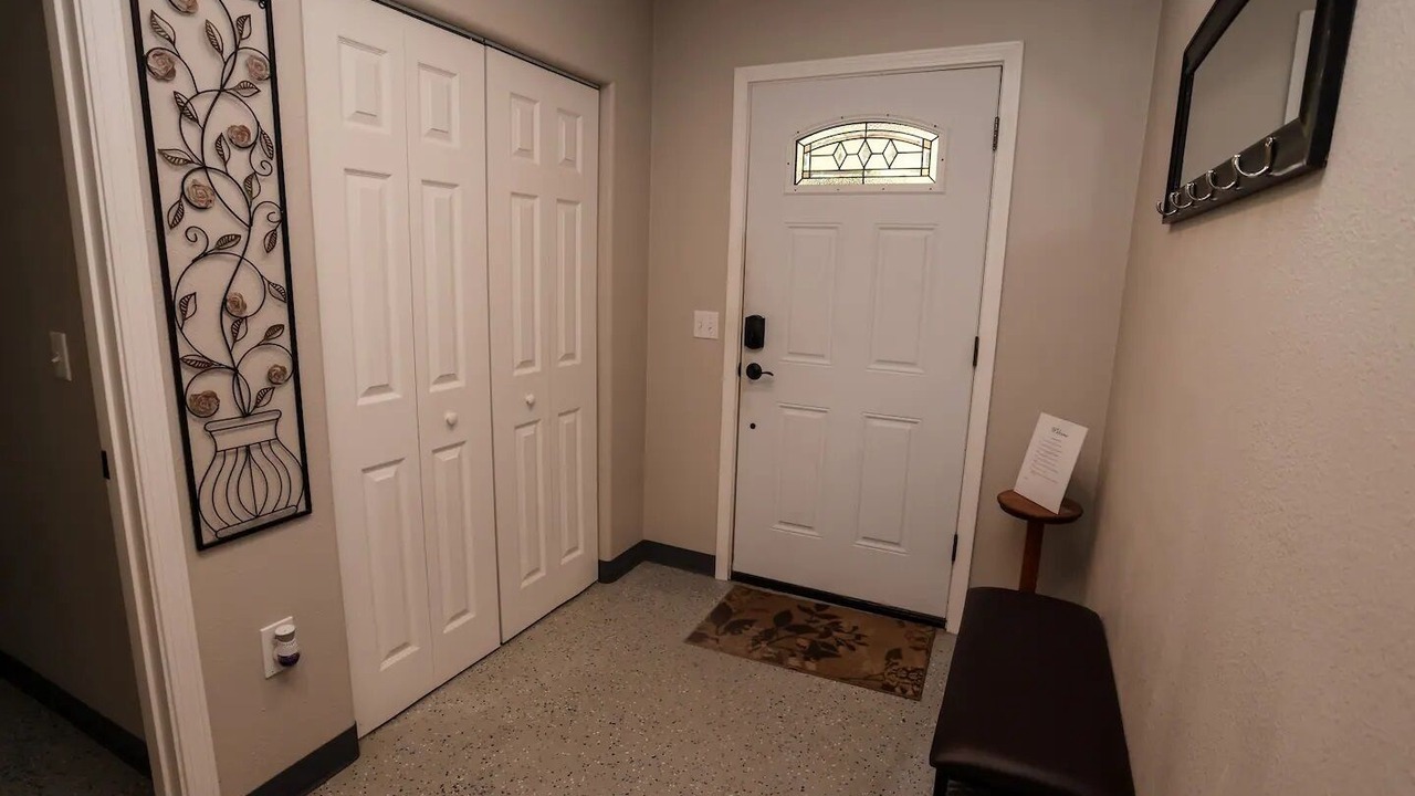 Photo of Others in Lincoln