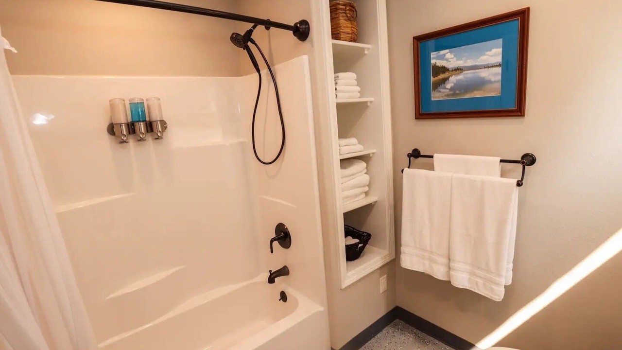 Photo of Bathroom in Lincoln