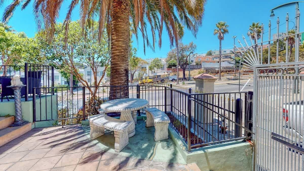 Photo of Outdoor in Little Hollywood