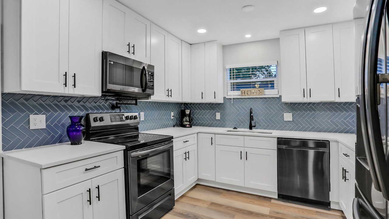Photo of Kitchen in Neptune Beach