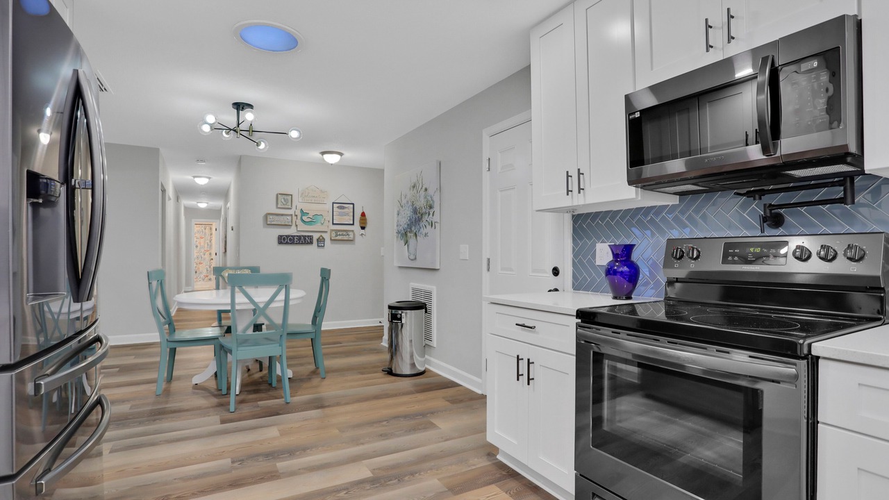 Photo of Kitchen in Neptune Beach