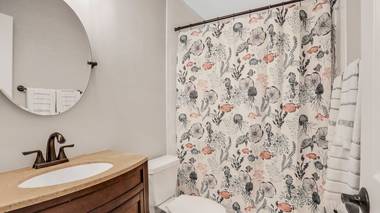 Photo of Bathroom in Neptune Beach