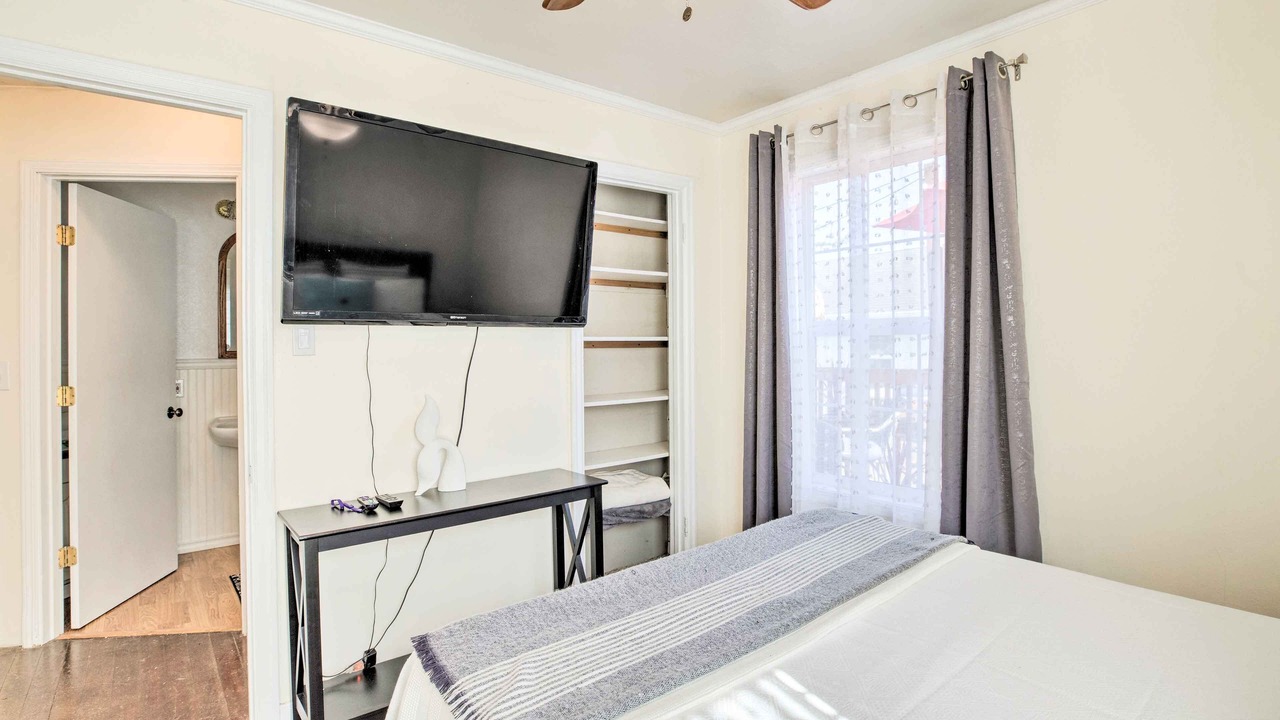 Photo of Bedroom in Pacific County