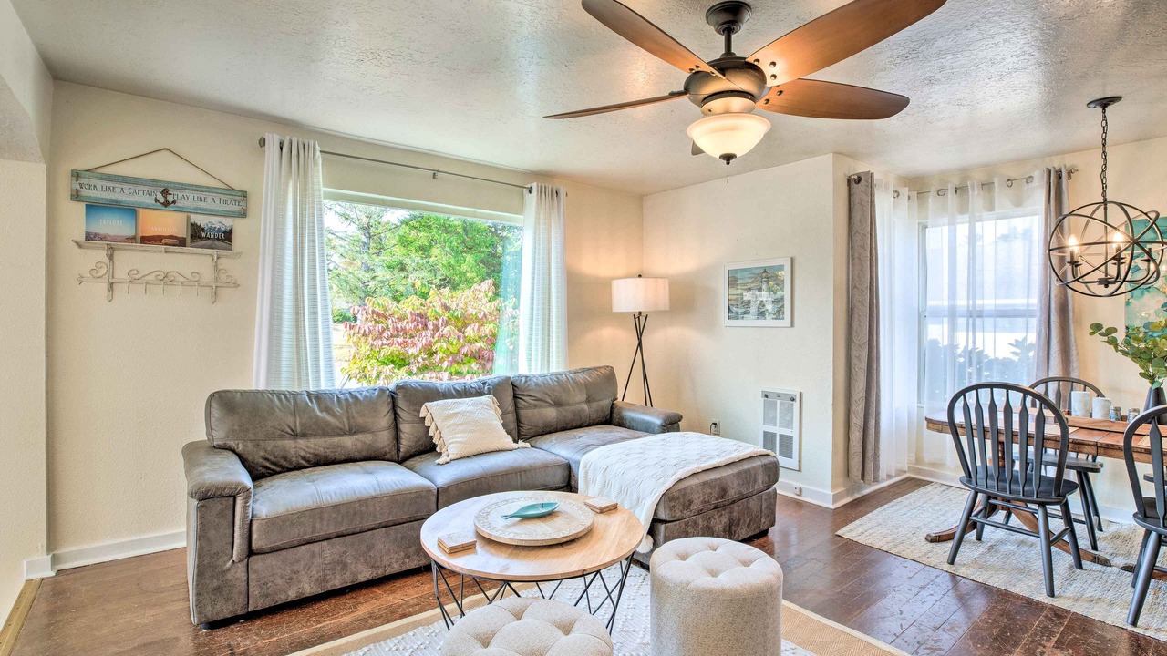 Photo of Livingroom in Pacific County