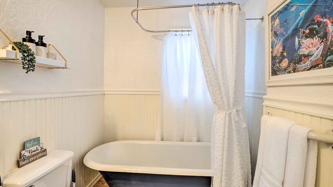 Photo of Bathroom in Pacific County