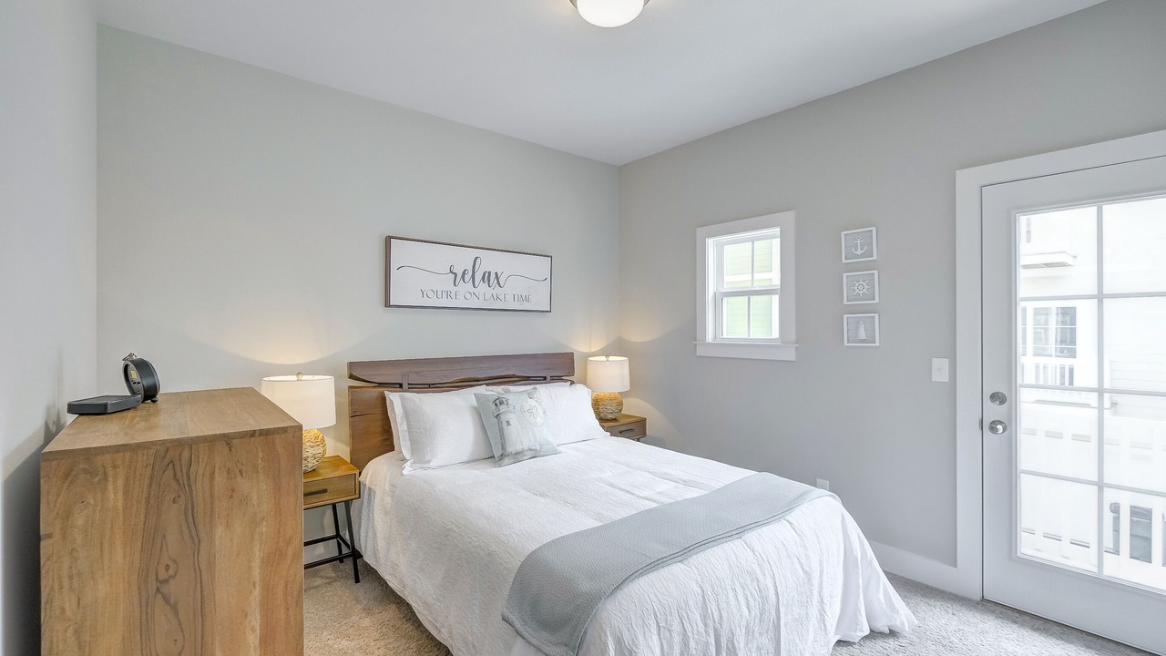 Photo of Bedroom in Lakewood