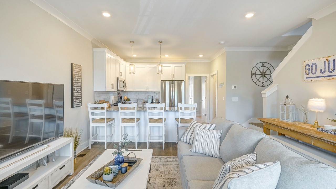 Photo of Livingroom in Lakewood