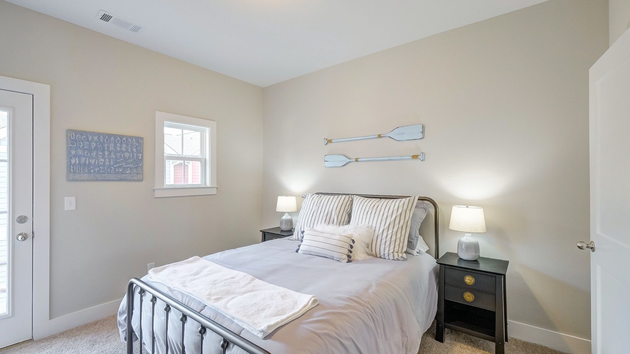 Photo of Bedroom in Lakewood