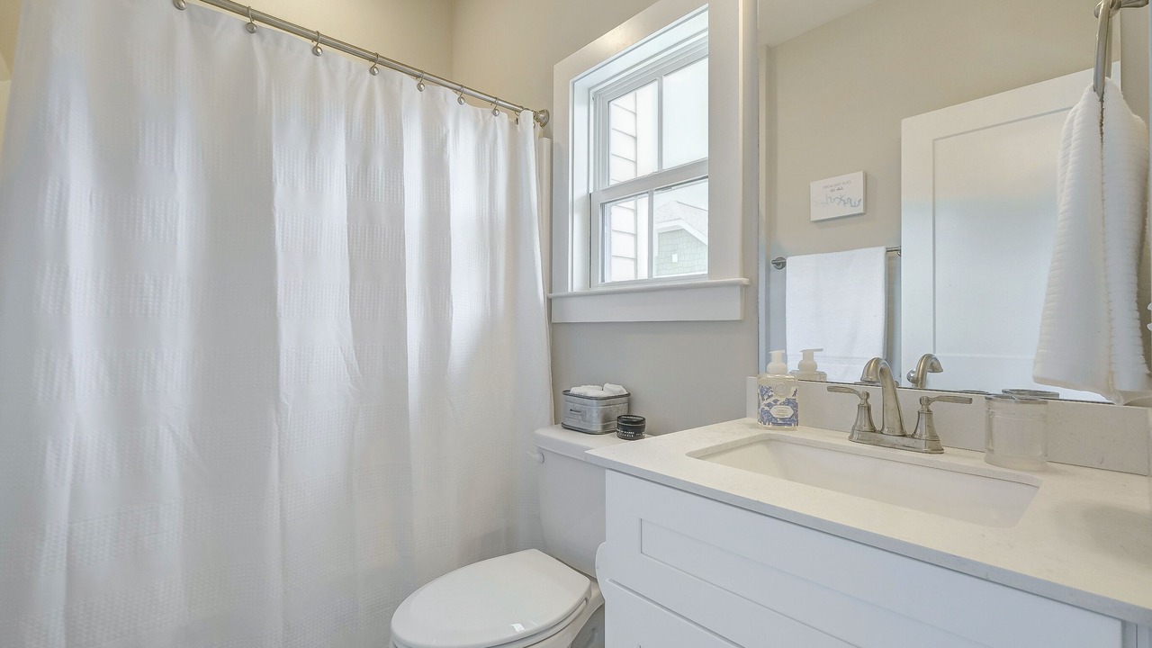 Photo of Bathroom in Lakewood