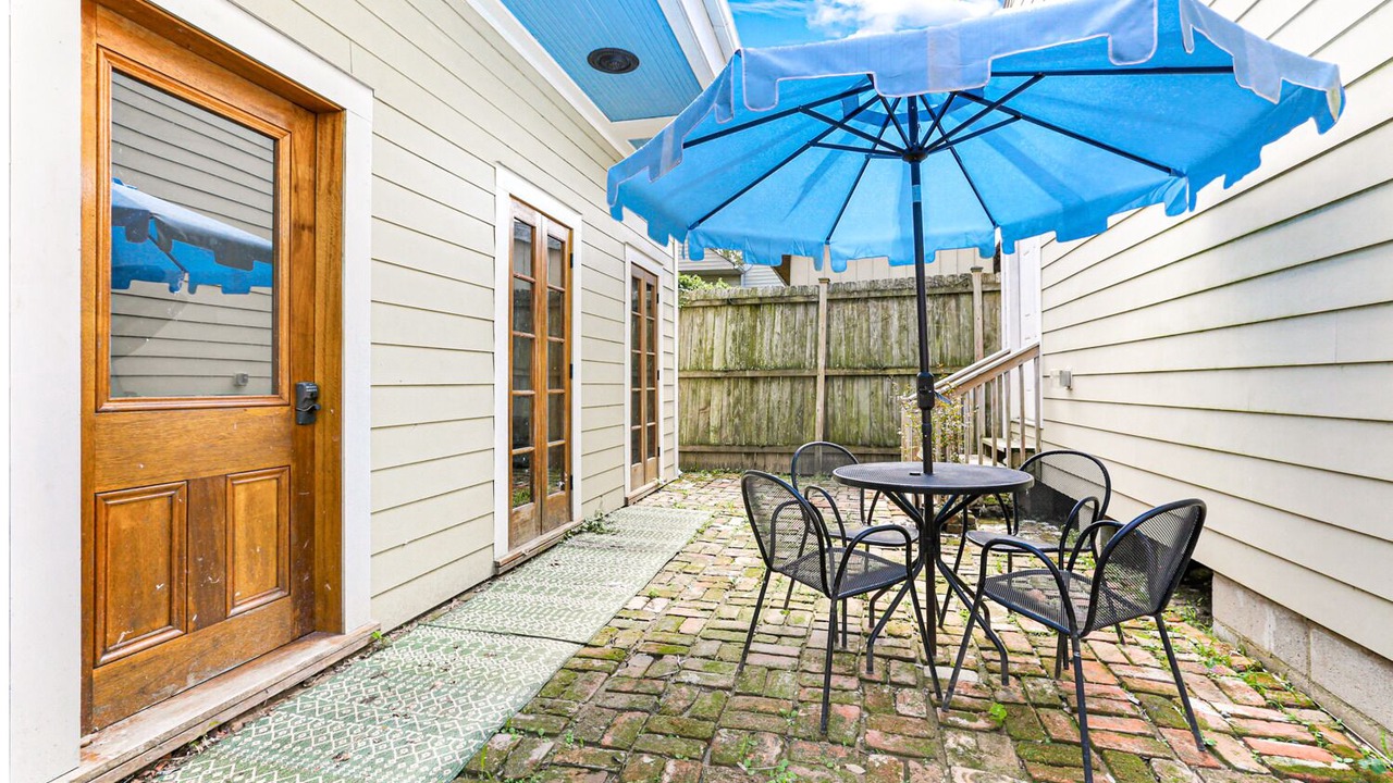 Photo of Outdoor in Faubourg Delachaise