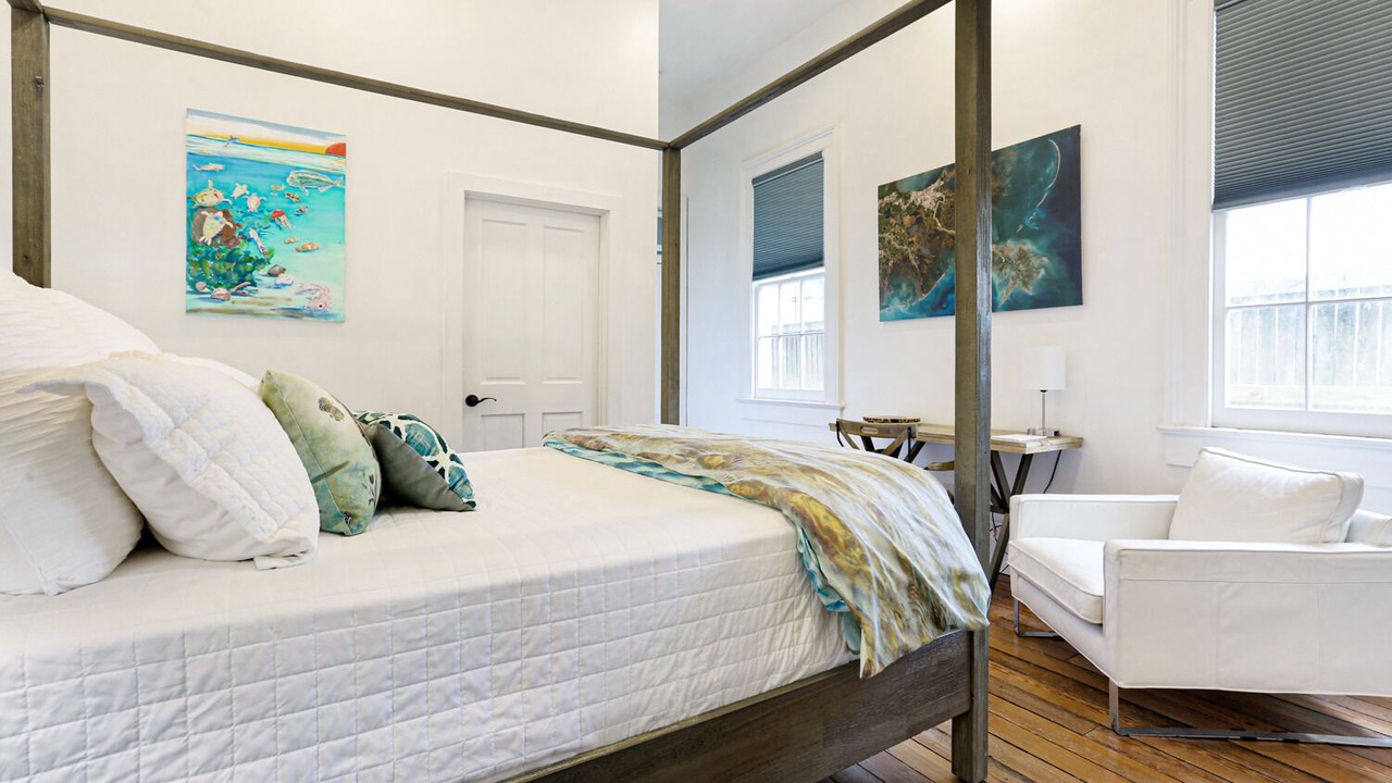 Photo of Bedroom in Faubourg Delachaise