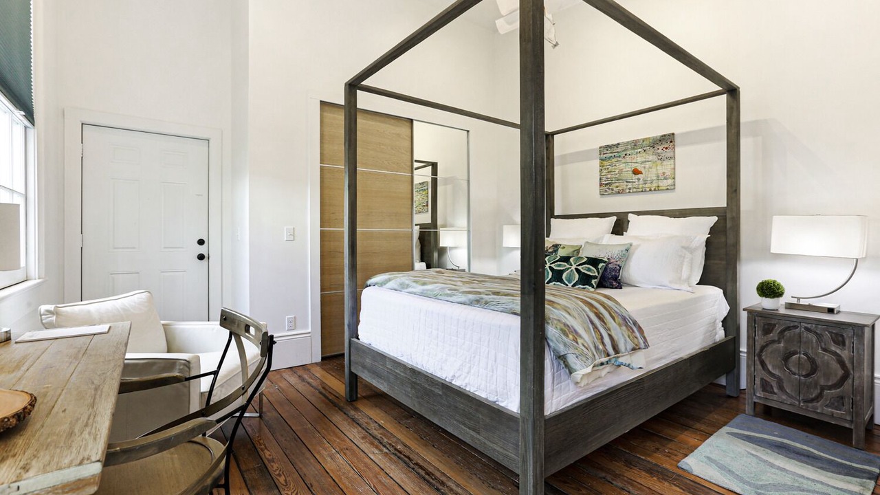 Photo of Bedroom in Faubourg Delachaise