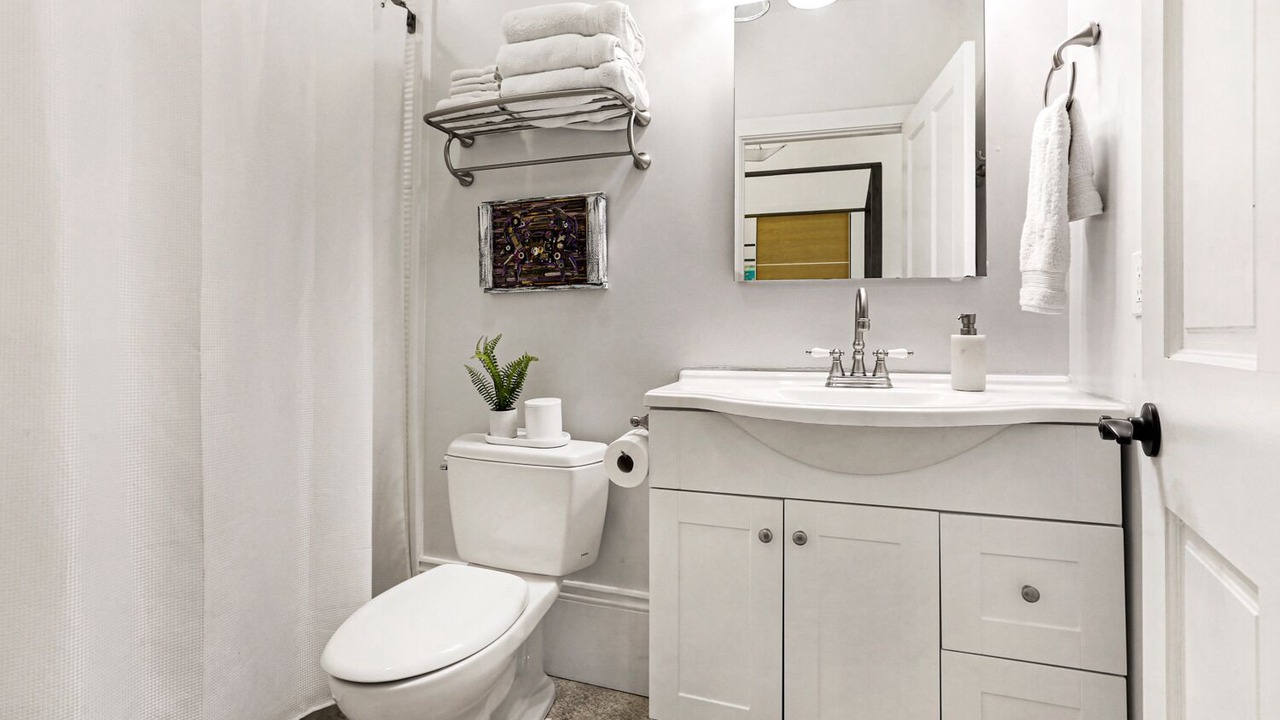 Photo of Bathroom in Faubourg Delachaise