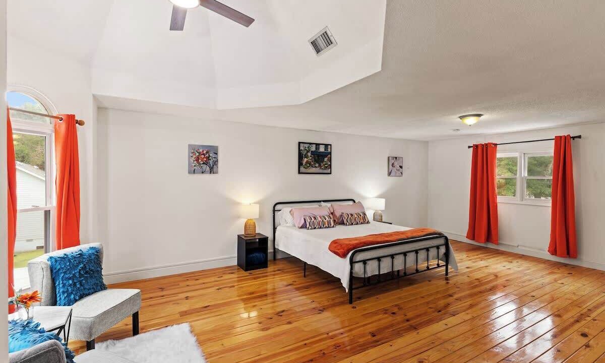 Photo of Bedroom in Brunswick