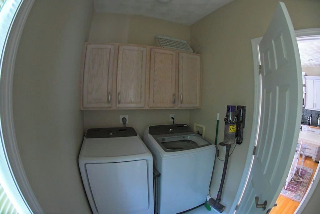 Photo of Others in Meredith