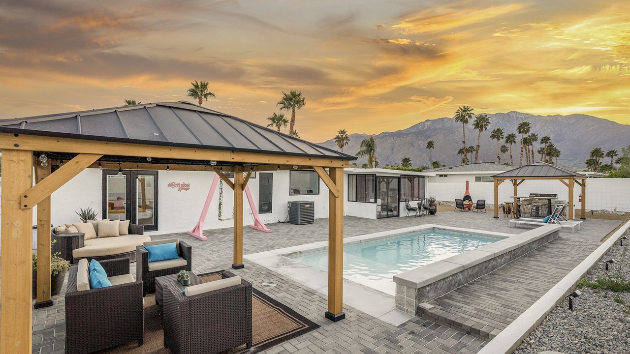 Photo of Outdoor in Desert Park Estates
