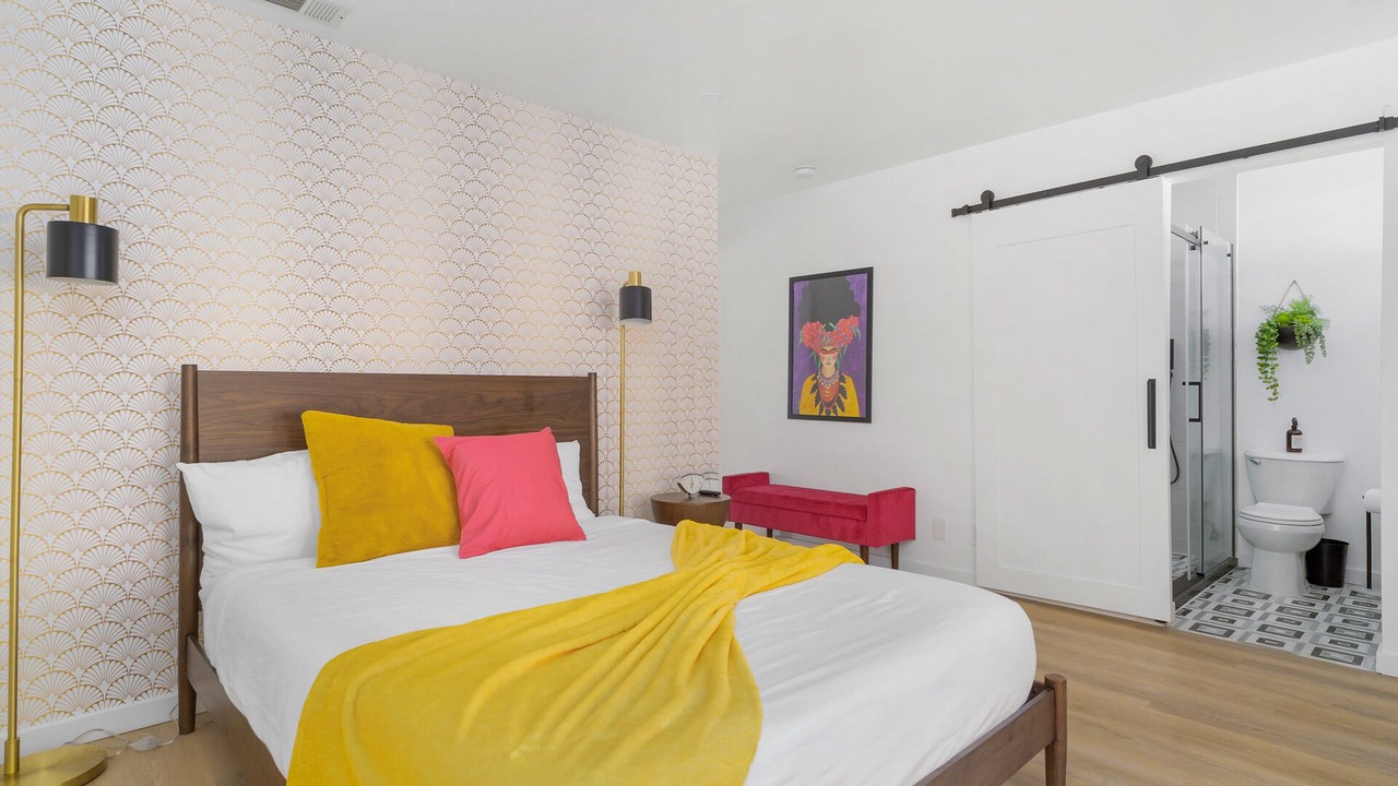 Photo of Bedroom in Desert Park Estates