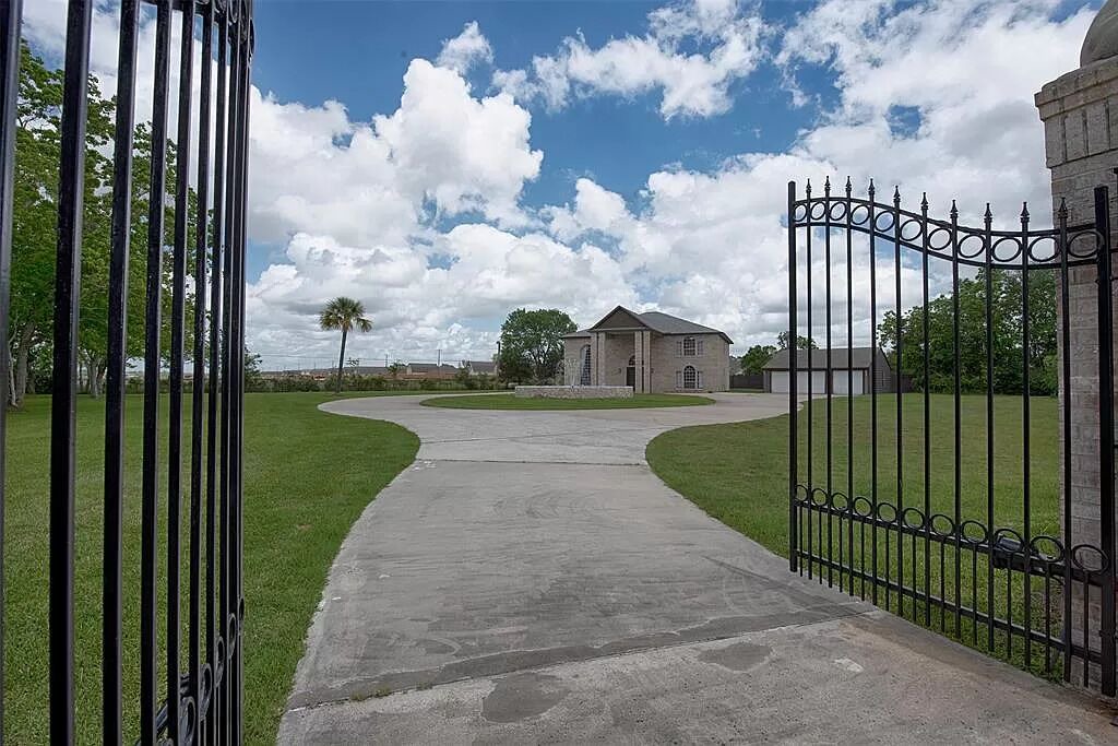 Photo of Outdoor in Dickinson