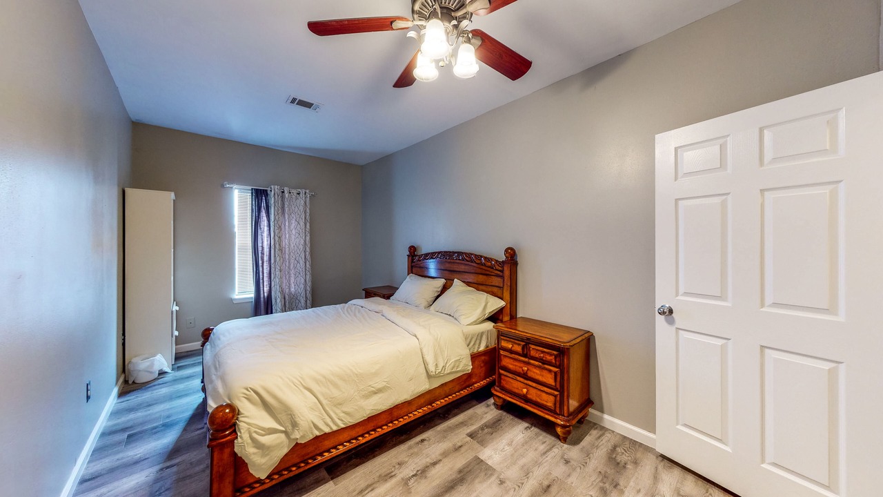 Photo of Bedroom in Dickinson