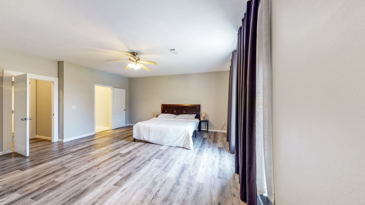 Photo of Bedroom in Dickinson
