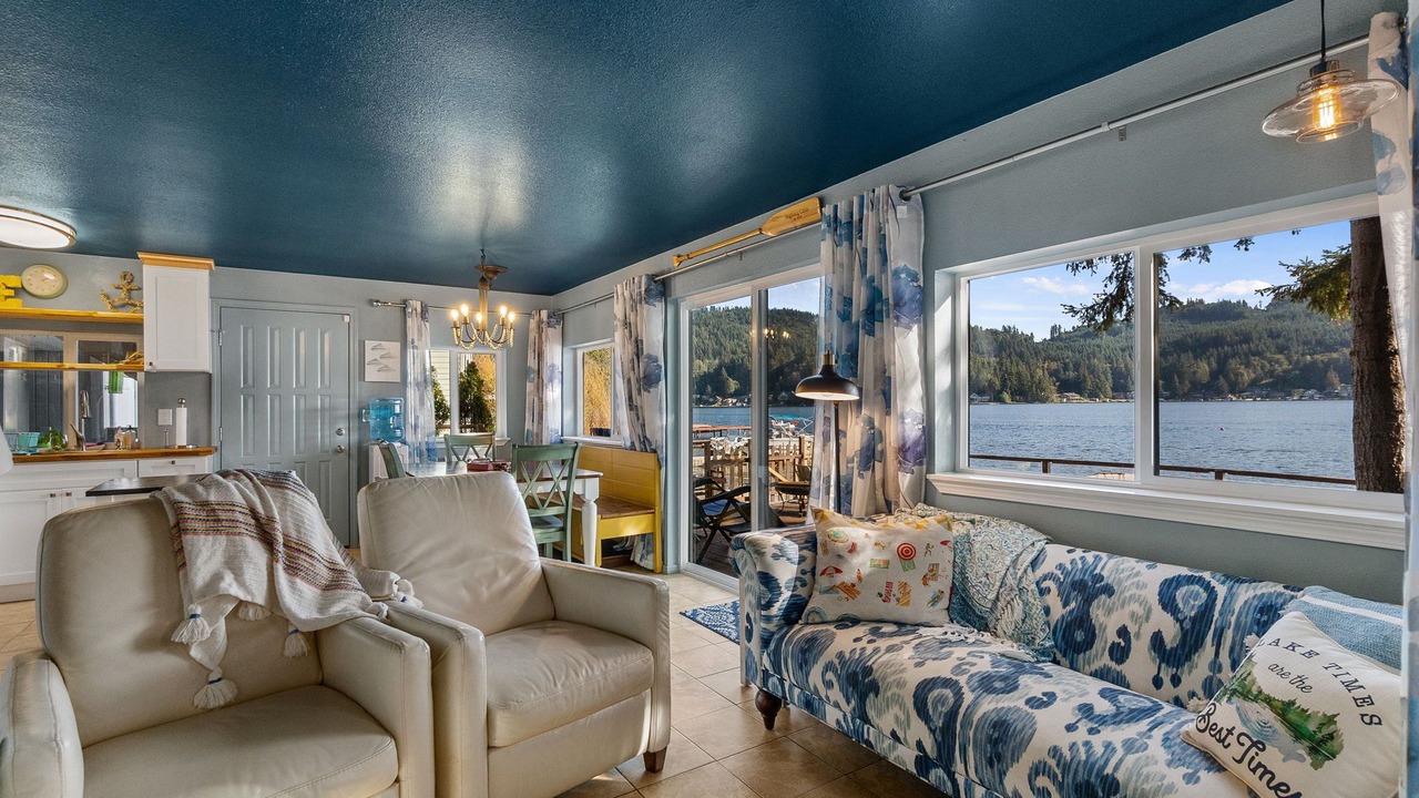 Photo of Livingroom in Olympia