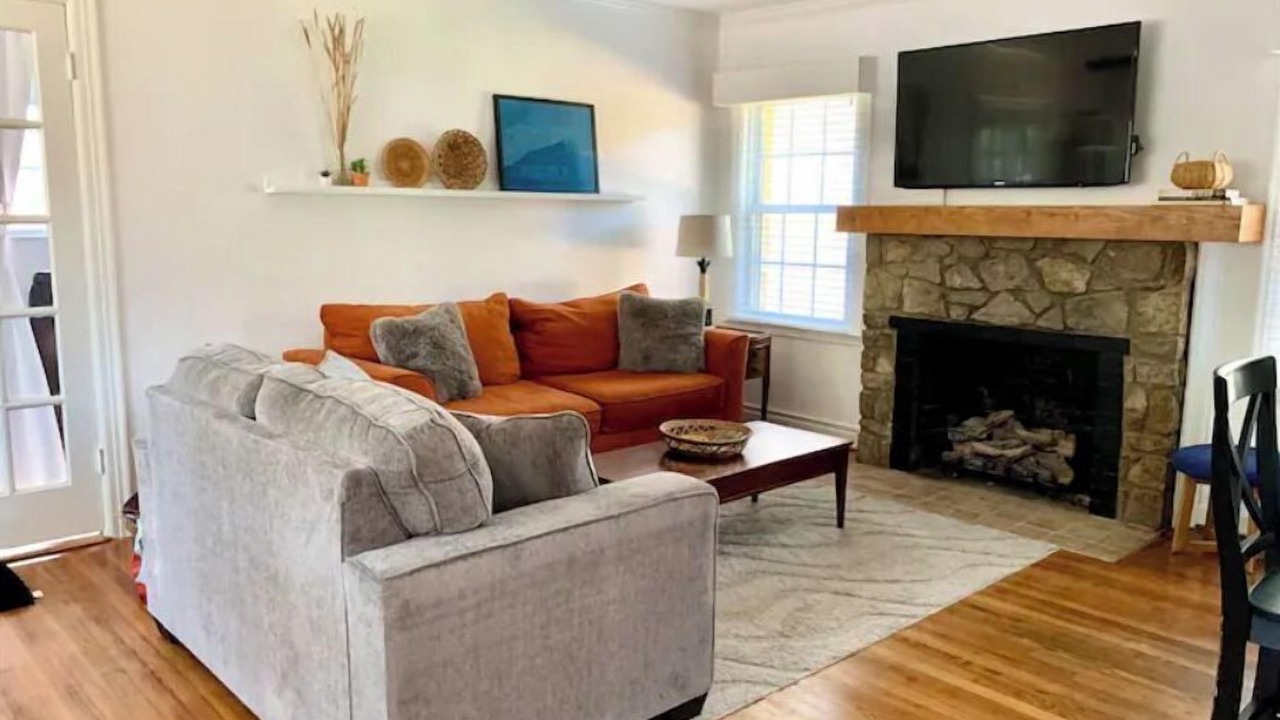 Photo of Livingroom in Hillcrest