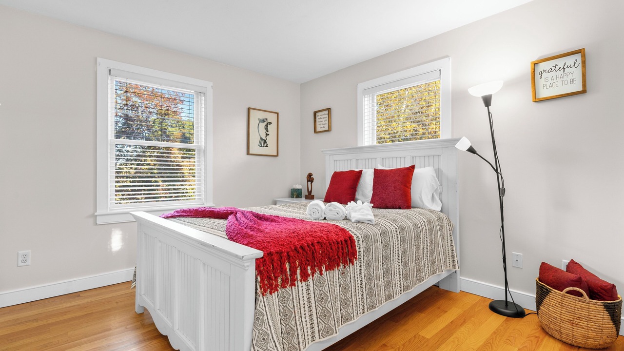 Photo of Bedroom in Lagoon Heights