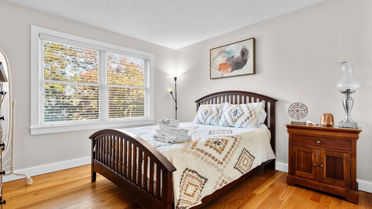 Photo of Bedroom in Lagoon Heights