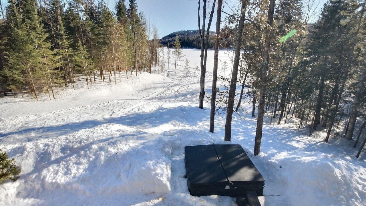 Photo of Outdoor in Sainte-Marguerite-du-Lac-Masson