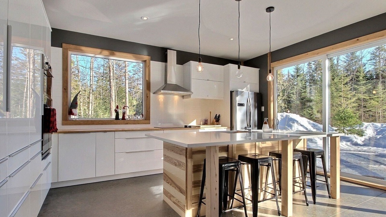 Photo of Kitchen in Sainte-Marguerite-du-Lac-Masson