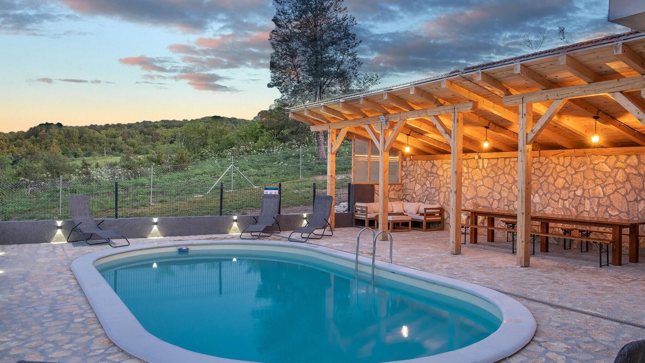 Photo of Outdoor in Presika