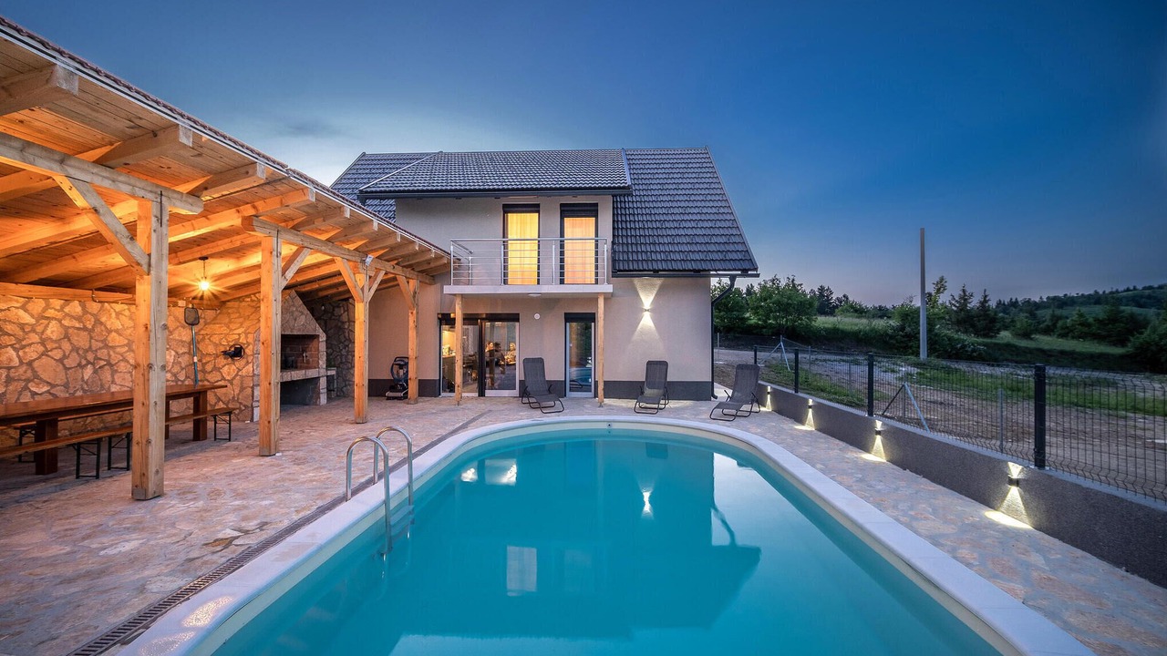 Photo of Outdoor in Presika